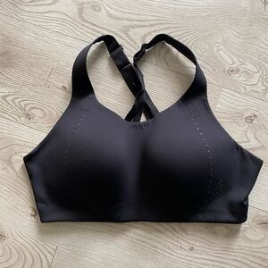 Lululemon sport bra